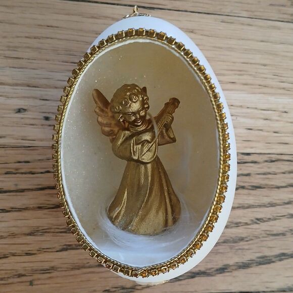 Christmas Egg Beautiful Golden Angel Ornament Holiday Tree Decoration Vintage - Picture 2 of 9